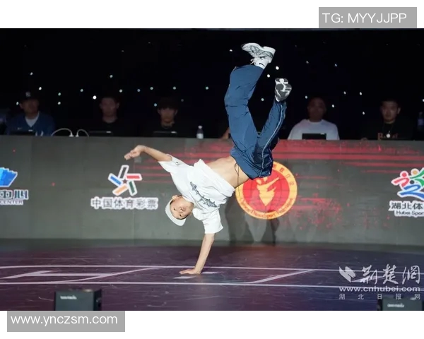 南京街舞队创下耐力新纪录引领全国街舞热潮