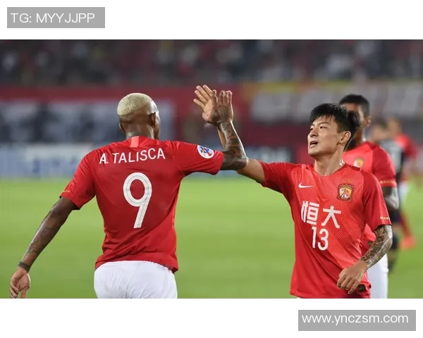 东方队与广州恒大激战正酣谁能在这场较量中笑到最后