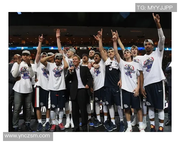 马刺与尼克斯激战正酣NBA经典对决再度上演球迷热情高涨